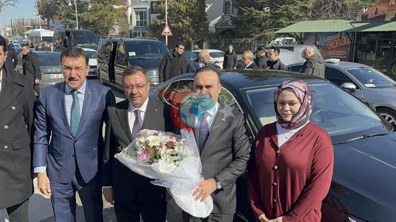 Министр Качыр: Мунай жана жаратылыш газ менен чек ара кызматташтыктарды тереңдетебиз