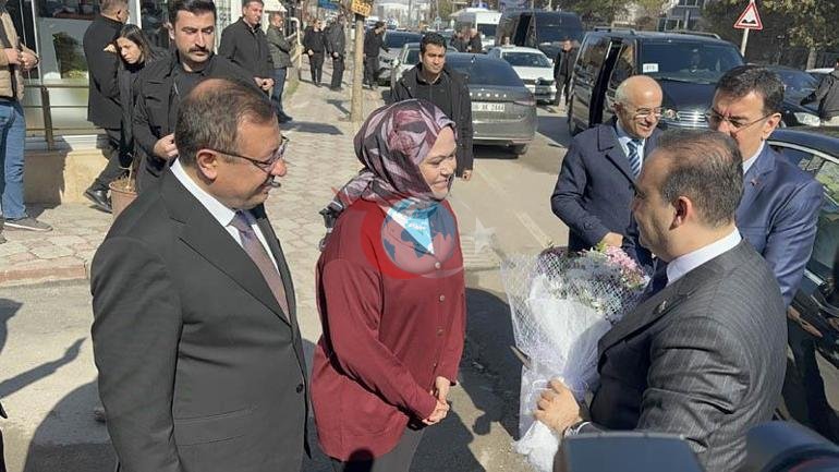 Министр Качыр: Мунай жана жаратылыш газ менен чек ара кызматташтыктарды тереңдетебиз