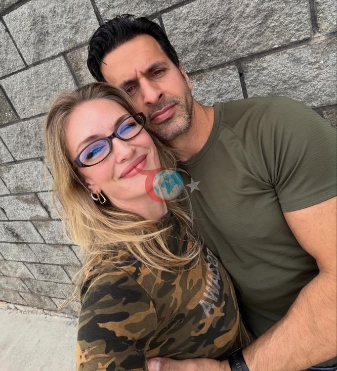 Ясемин Кай Аллен мен Ердал Қаядан бақытты суреттер