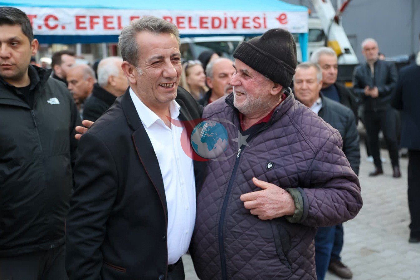 Efeler’de vatandaşlar aynı sofrada buluştu