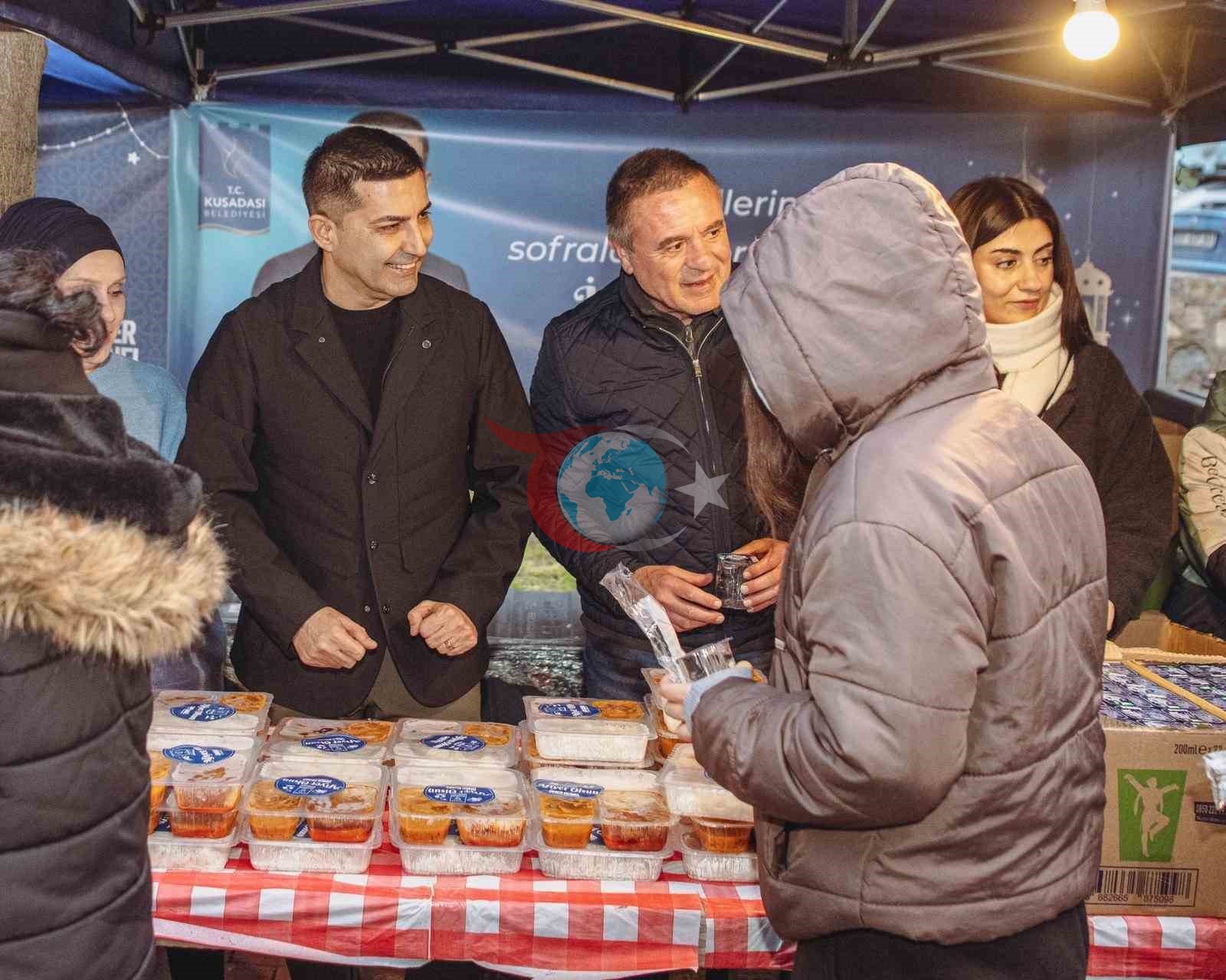 Kuลadasฤฑโnda oruรงlar dualar eลliฤinde aรงฤฑldฤฑ