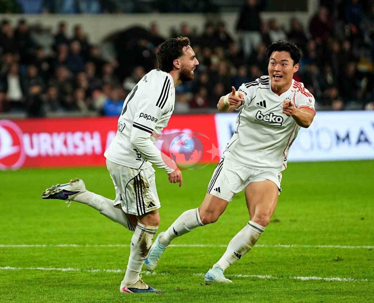 Orkun Kökçü ve Hyeon-gyu Oh