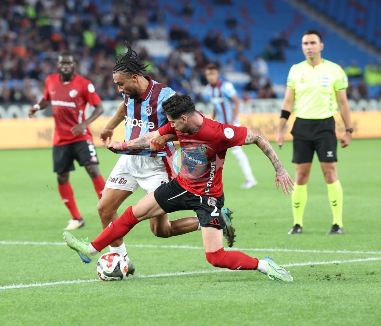 Sezonun ilk yarısında oynanan Trabzonspor-Gaziantep FK karşılaşması