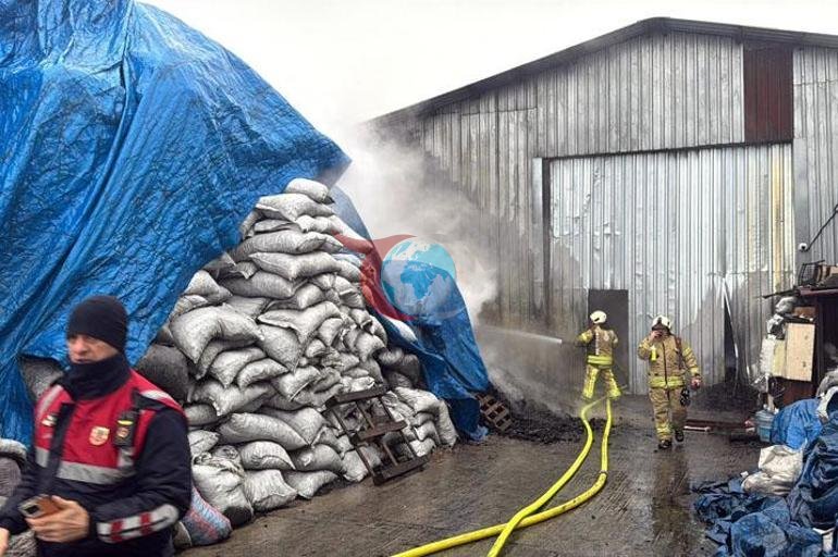 Eyüpsultanda 3 ayrı iş yerinde yangın
