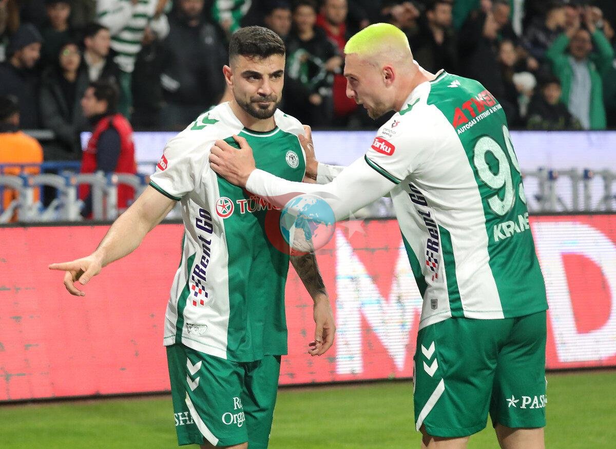 Adil Demirbağ (Solda) ve Kramer