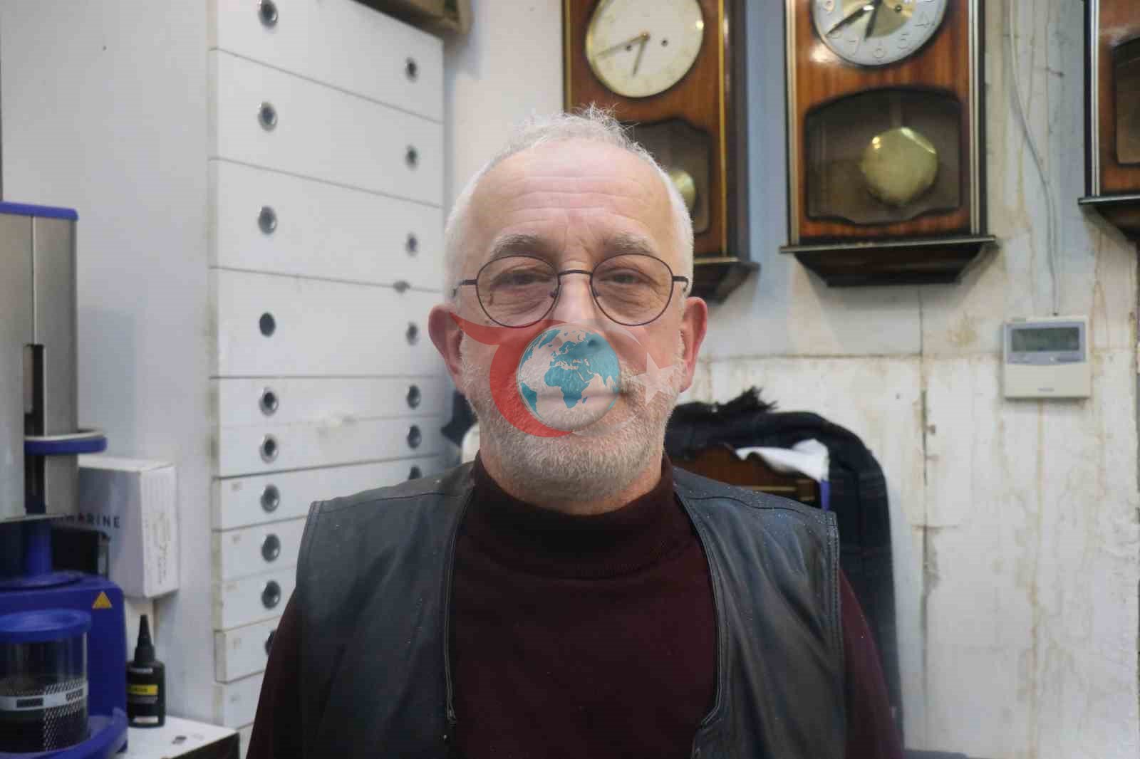 Saat sevdasından yurt dışı eğitimini bıraktı: Yıllardır zamana sevgiyle ayar veriyor