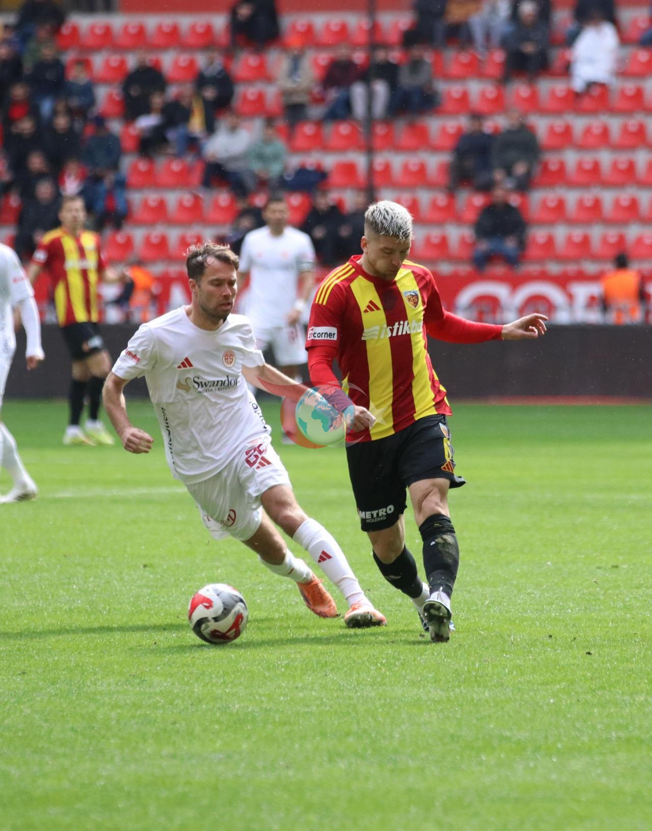 Kayserispor-Antalyaspor karşılaşmasından bir görsel