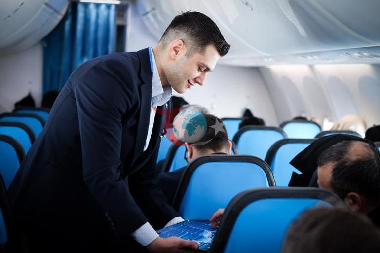 AJet ฤฐstanbul-Rotterdam uรงuลlarฤฑna baลladฤฑ