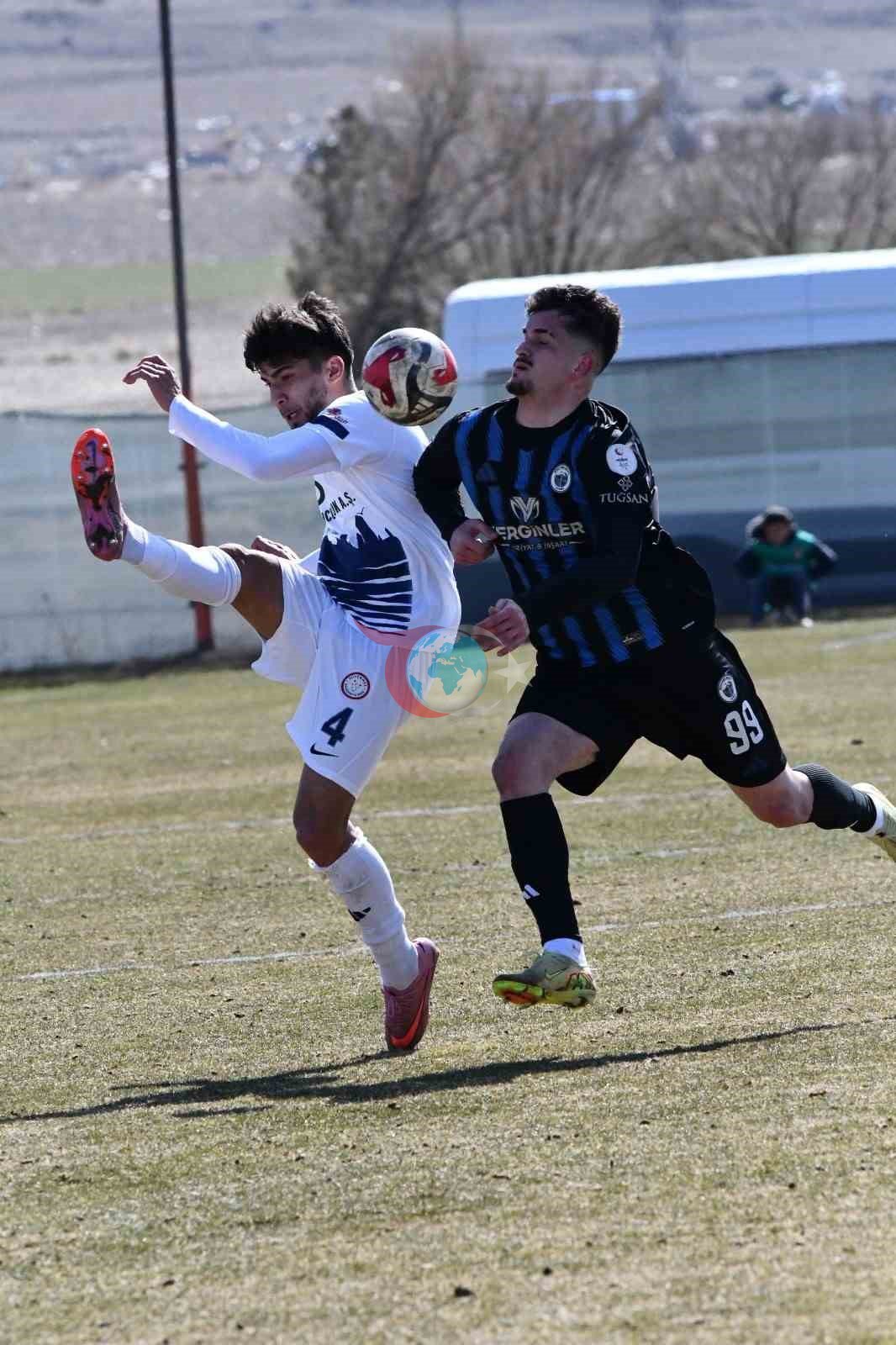 TFF 3. Lig: Suvermez Kapadokyaspor: 2-Erciyes 38 FK: 2