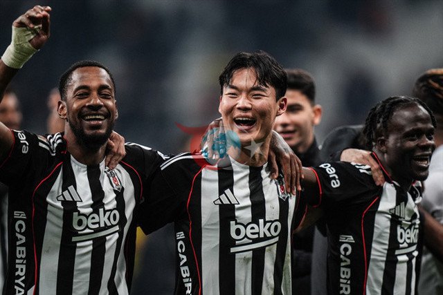 Oh füzeyi yolladı Sergen Yalçın diz çöküp böyle sevindi - Resim: 1