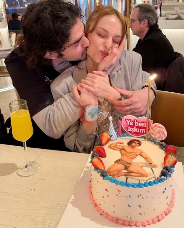 Nilperi Şahinkaya'ya sevgilisinden şaşırtan pasta sürprizi - Resim : 2