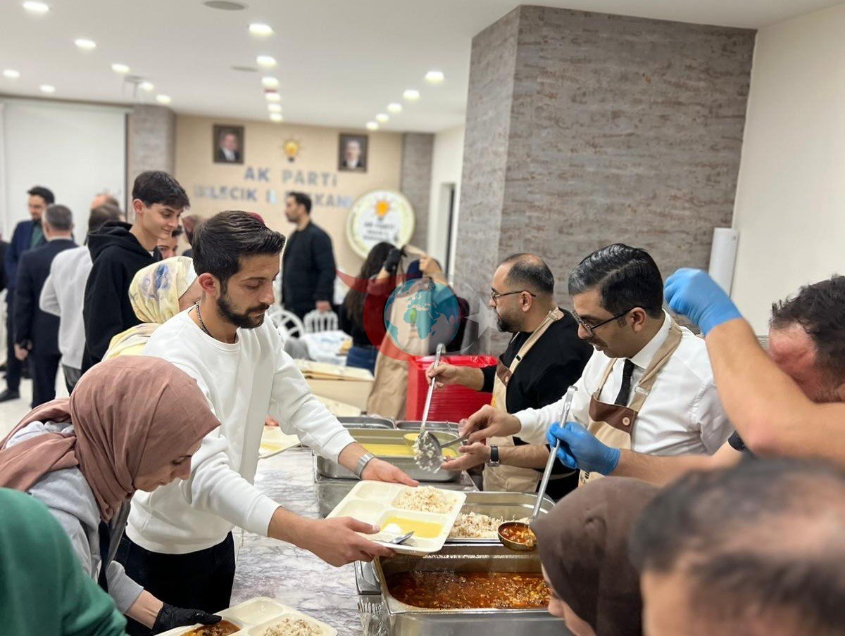 AK Parti Bilecikโte โVefa ฤฐftarฤฑโ gerรงekleลtirildi