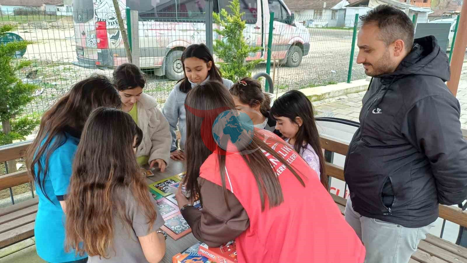 Kültür merkezinde romanlarla buluşuldu