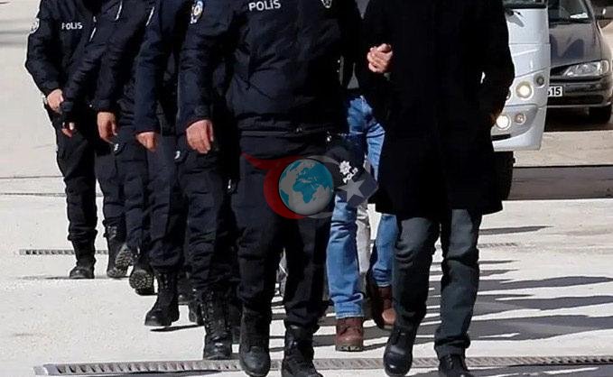 Futbolda bahis ve şike operasyonunda gözaltına alınan 32 şüpheli adliyeye sevk edildi.