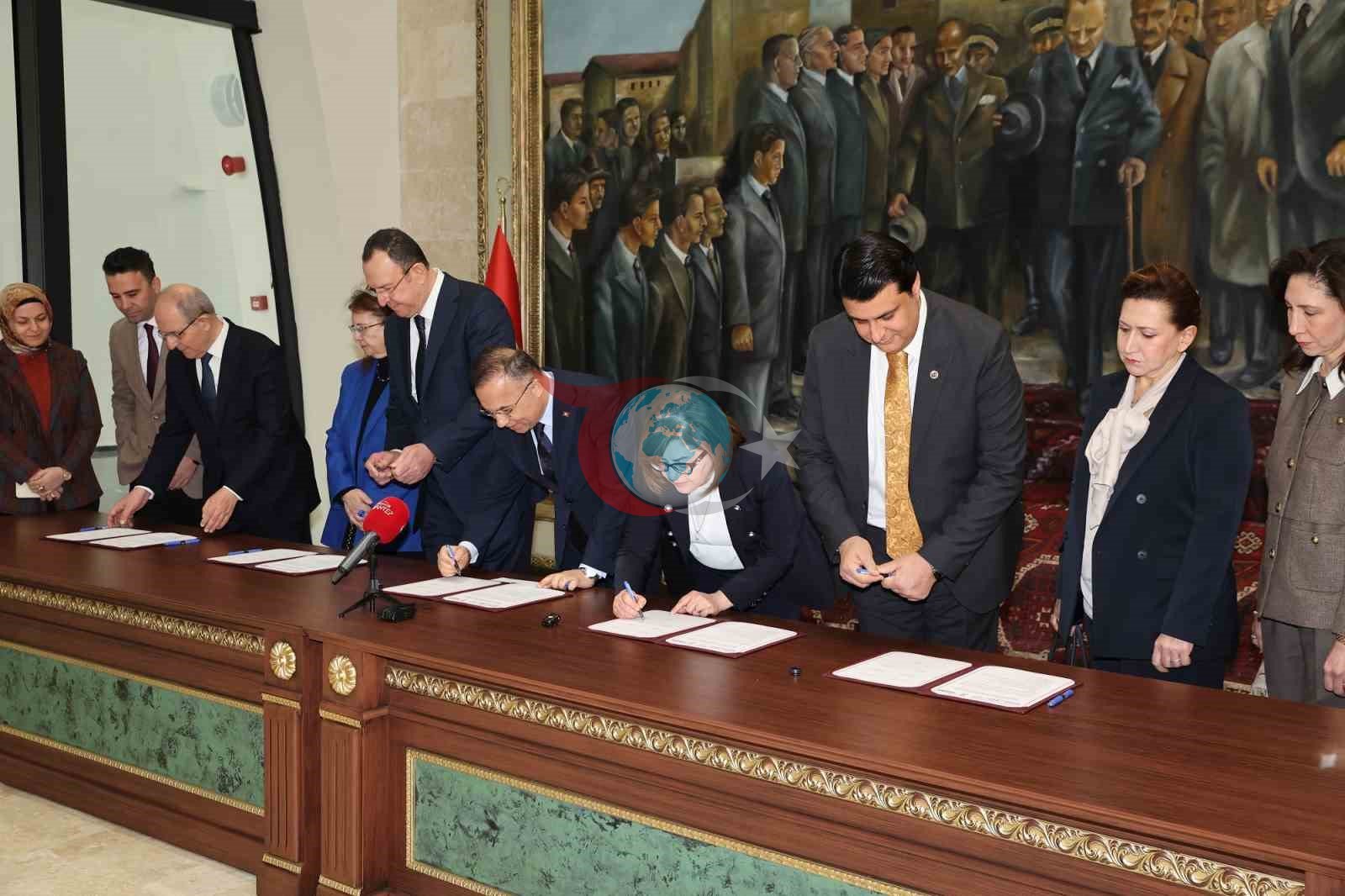 Engelsiz Aktif Yaşam Merkezi için imzalar atıldı