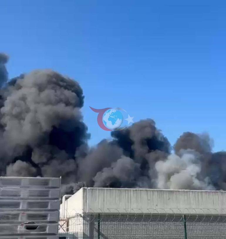 Manisada oyuncak fabrikasında yangın