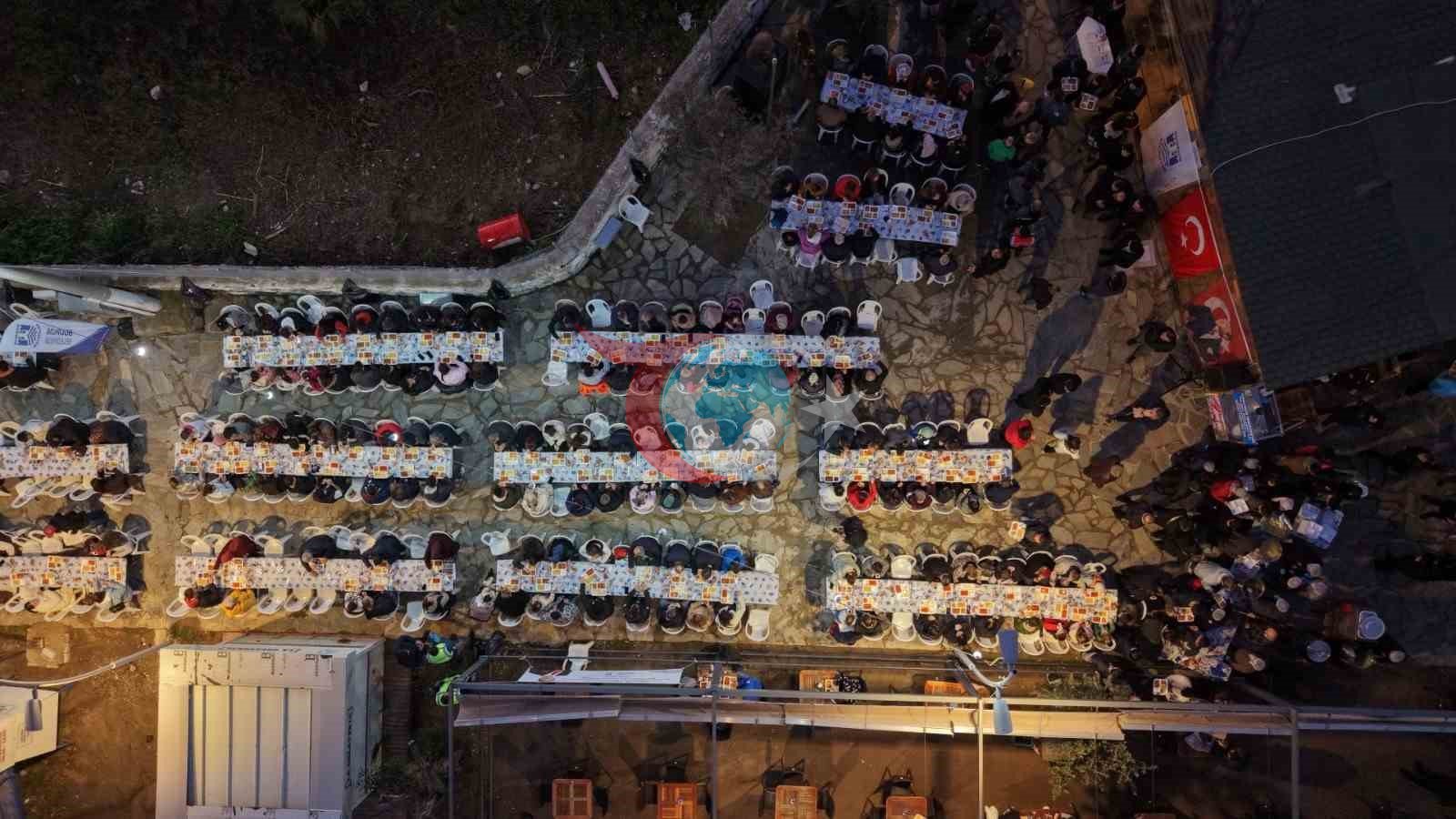 Belediyenin geleneksel iftar programları sürüyor