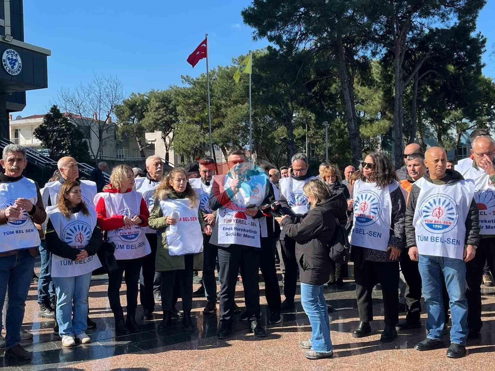 Buca Belediyesinde memurların ’alacak’ eylemi sürüyor