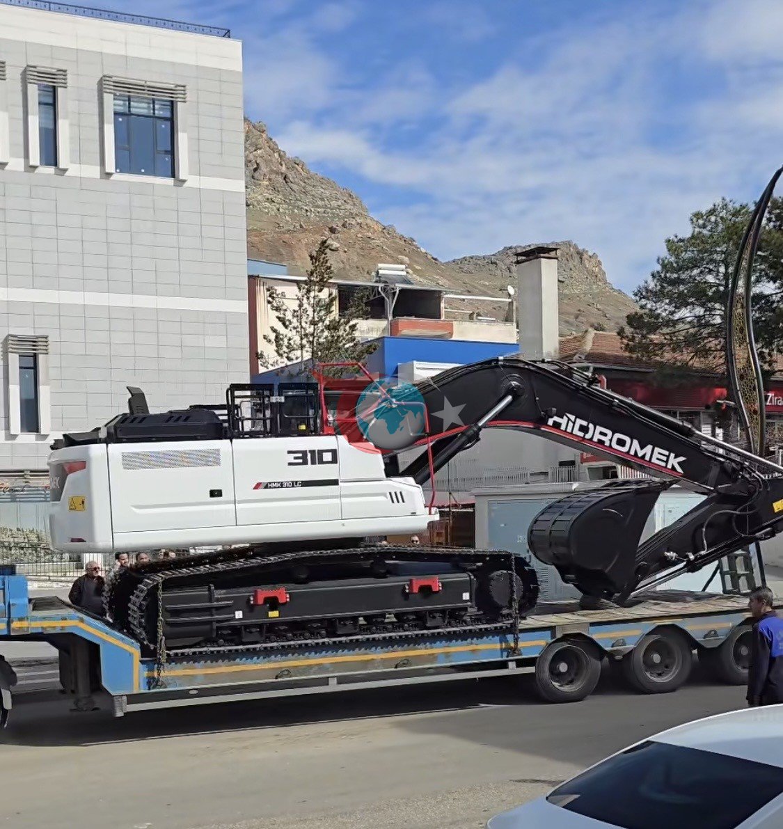 Çermik Belediyesi araç filosunu genişletmeye devam ediyor