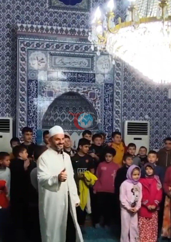 Türkeli&rsquo;de minikler, ilahi akımına katıldı