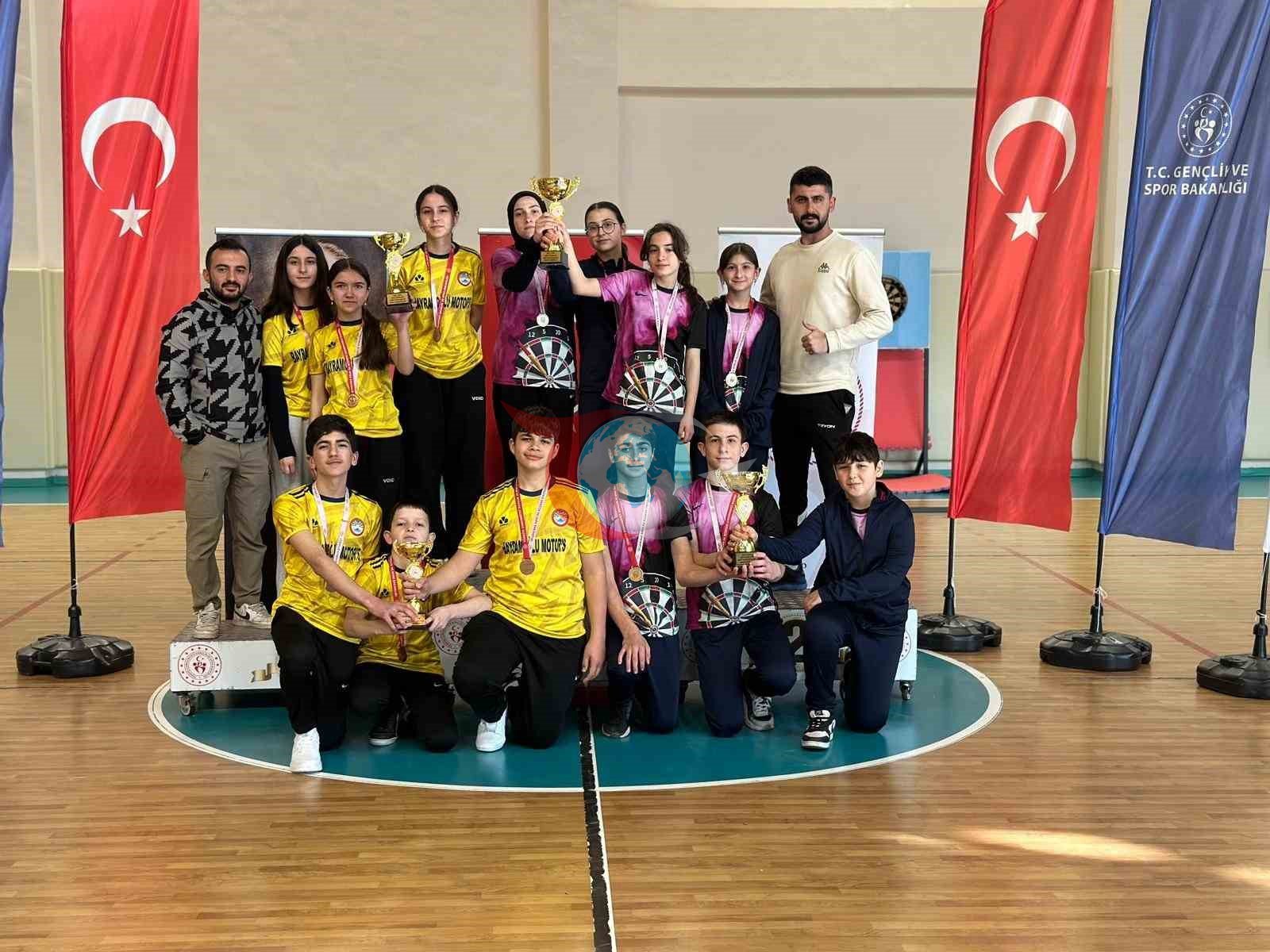 Türkeli, ilden 4 kupa ve 13 madalya ile döndü