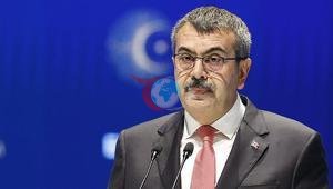 Bakan Tekinden CHP lideri Özele küfür tepkisi