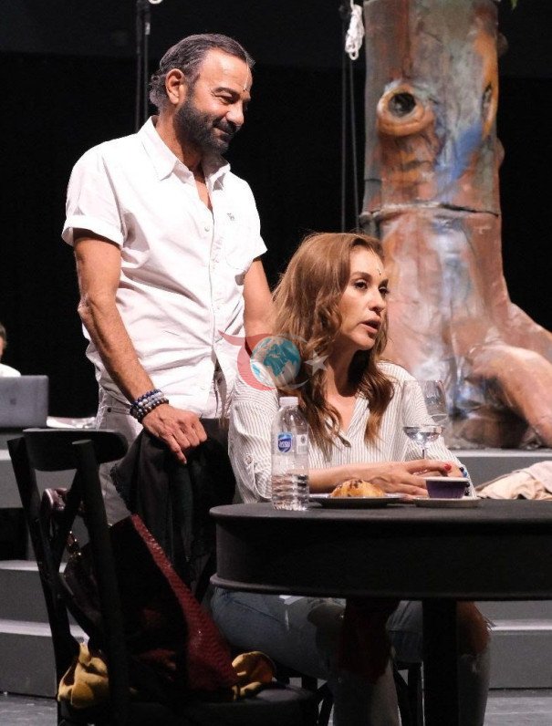 Kerem Alฤฑลฤฑk yanlฤฑลlฤฑkla baลka kadฤฑnฤฑn fotoฤrafฤฑnฤฑ paylaลฤฑnca aลk bitti - Resim : 4