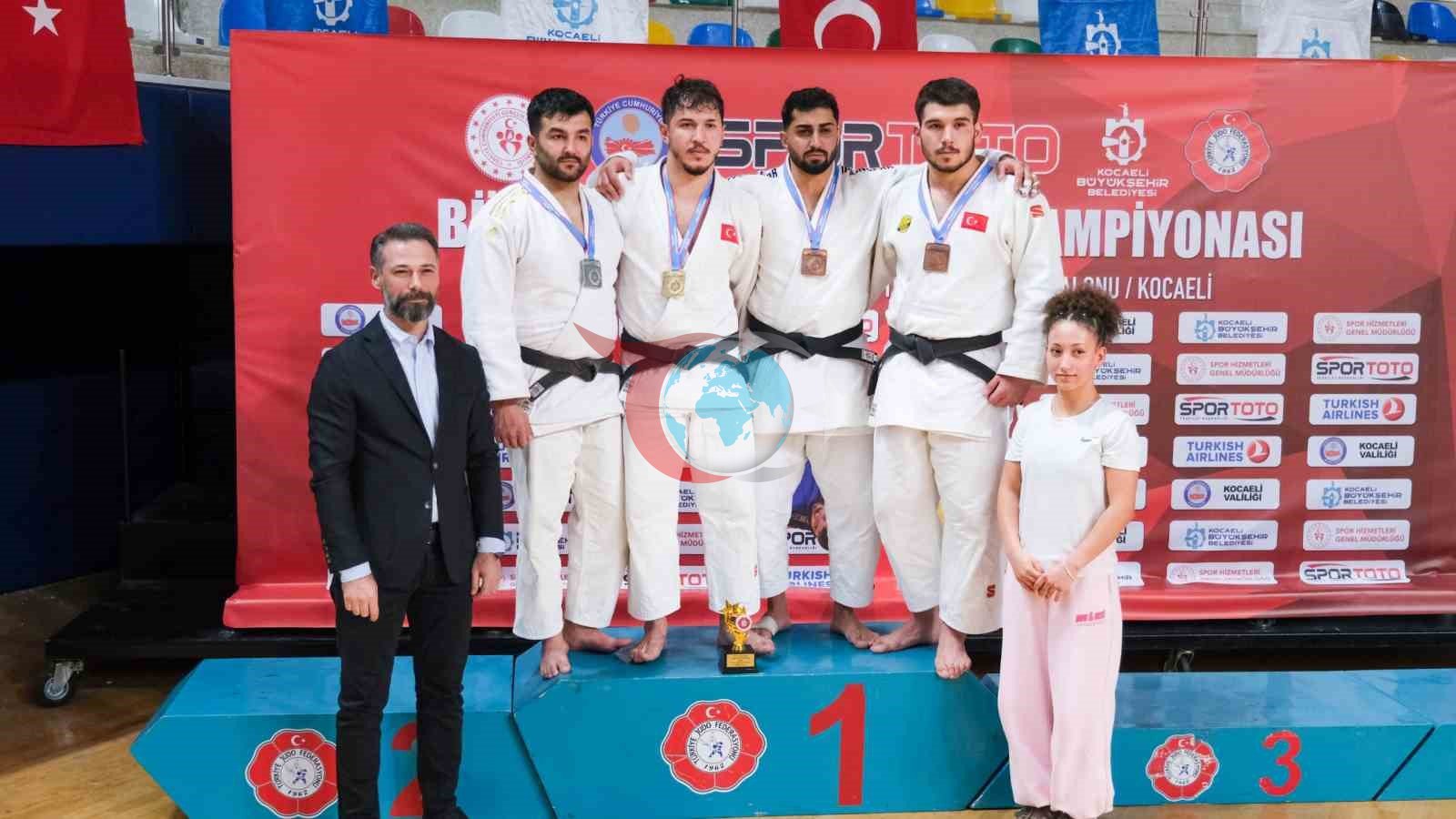 Kağıtsporlu judoculardan 13 madalya