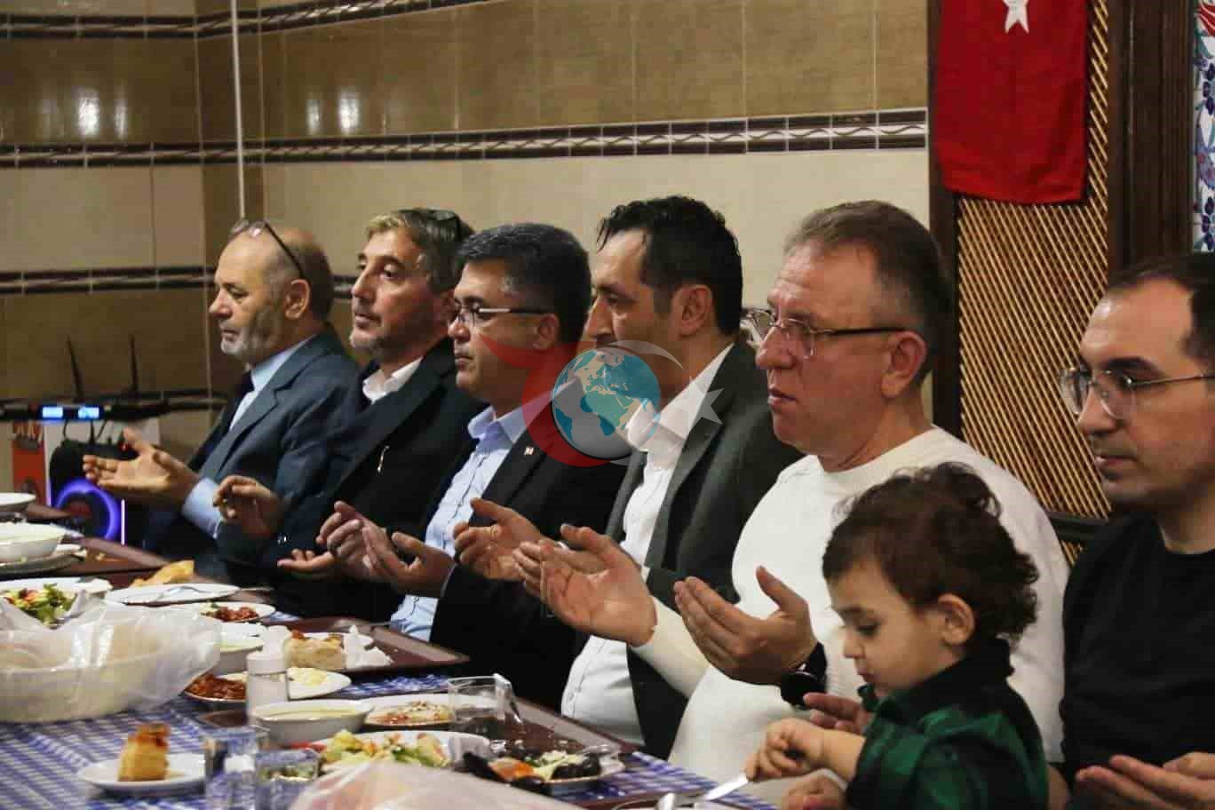 Tavลanlฤฑ Devlet Ana Kฤฑz Anadolu ฤฐmam Hatip Lisesiโnde iftar programฤฑ