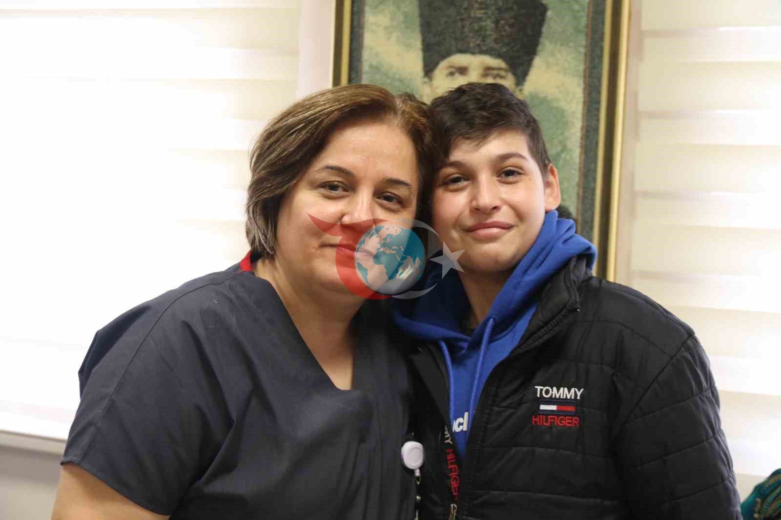 Evden uzak 2 yıllık lösemi tedavisinde torununun yanından ayrılmayan anneanne mutlu sona ulaştı