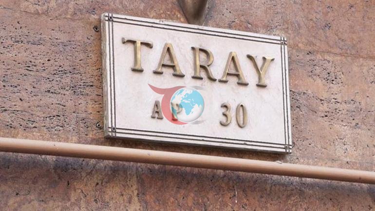 Evinin manzarası gündem olmuştu Orhan Pamukun 9 daire sahibi olduğu apartman yıkılıyor