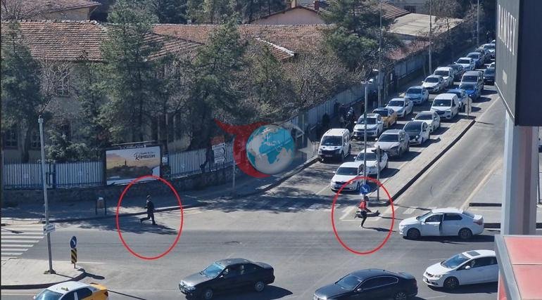 Diyarbakırda adliye yakınında dehşet anları Silahla kovaladı, kurşun yağdırdı