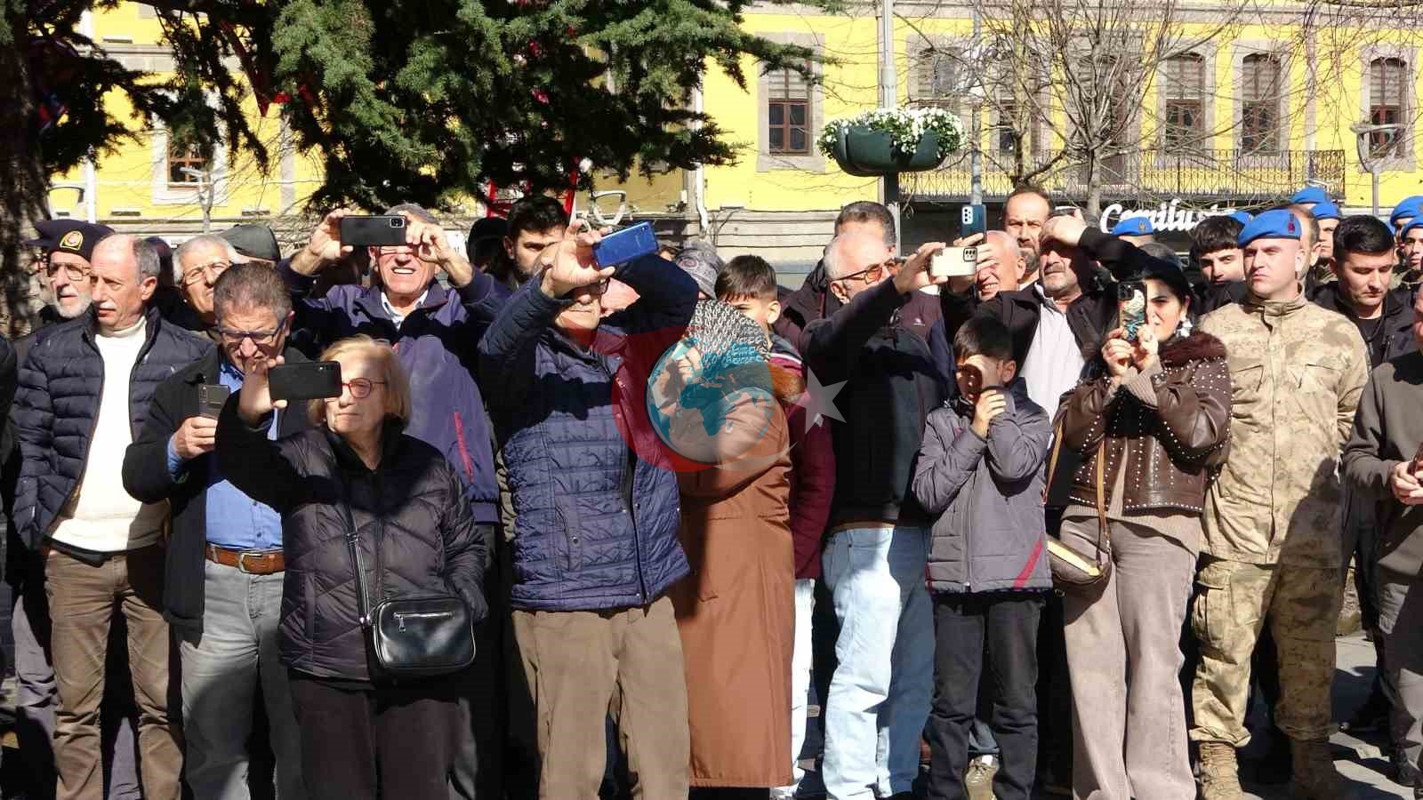 Jandarmadan nefes kesen hareketler