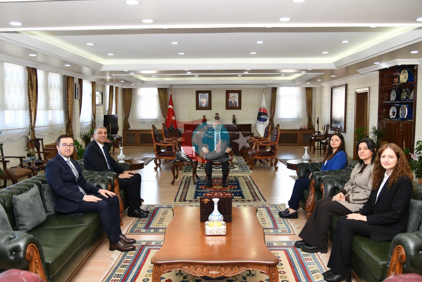 Defterdar Sรถnmezโden Vergi Haftasฤฑ dolayฤฑsฤฑyla Vali รiรงekliโye ziyaret