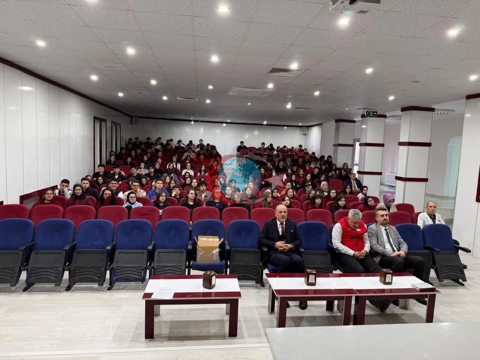 Bozรผyรผk Fen Lisesiโnde