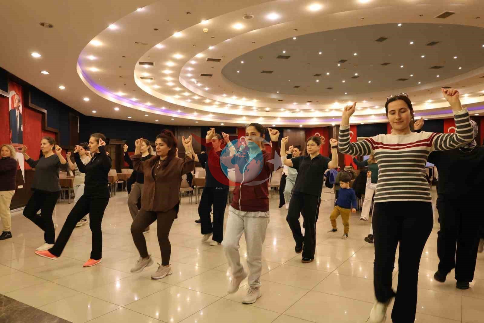 Nazilli Belediyesi halkoyunları ekipleri çalışmalarını sürdürüyor