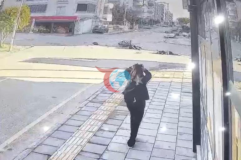 Kavşakta feci çarpışma 16 yaşındaki motosiklet sürücüsü Defne Su hayatını kaybetti
