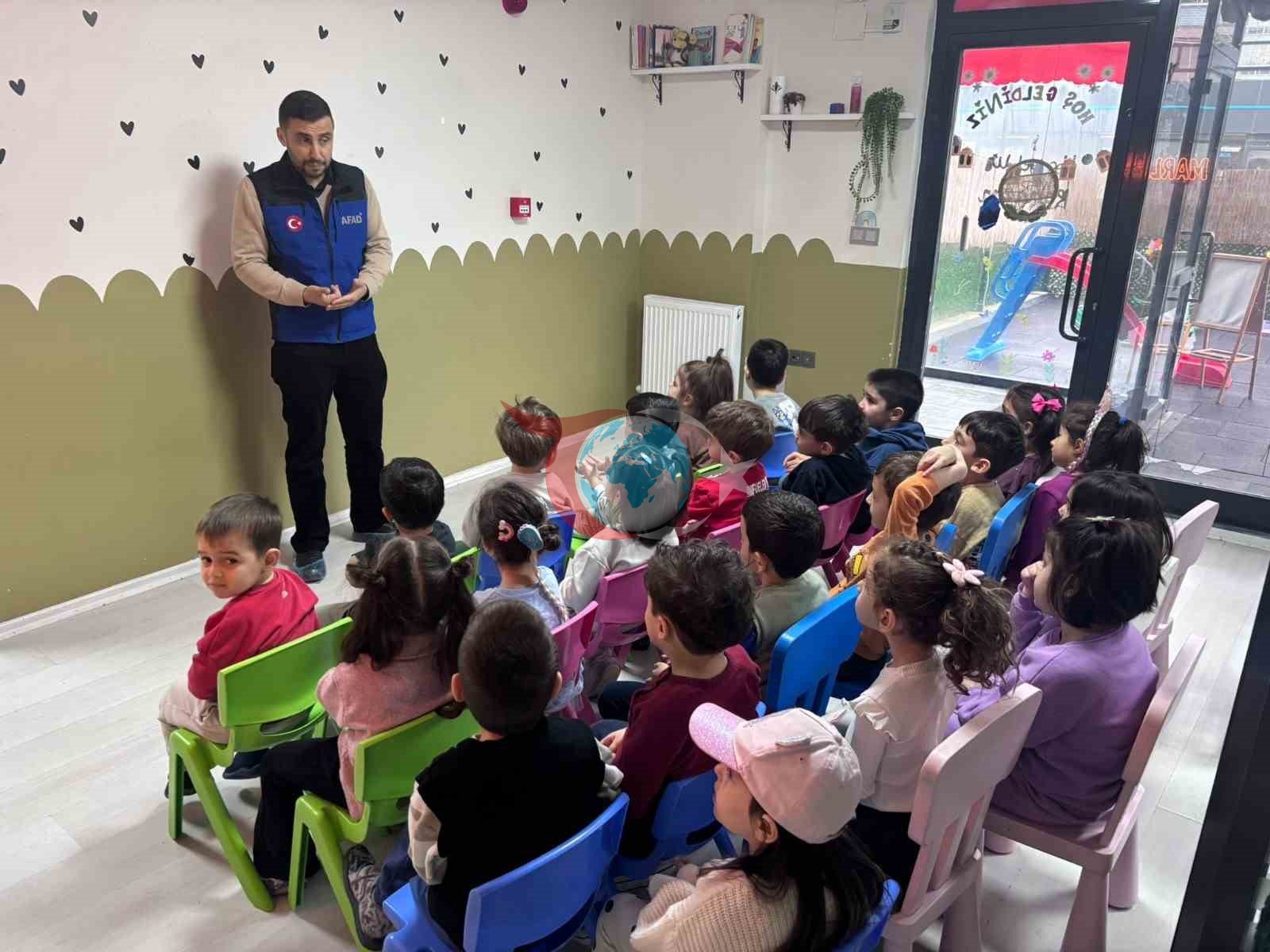 AFAD’dan miniklere ve lise öğrencilerine yönelik eğitim
