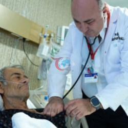 Herkes bunu konuşuyor: Yapay kalp takıldı, ilk sözü duygulandırdı!