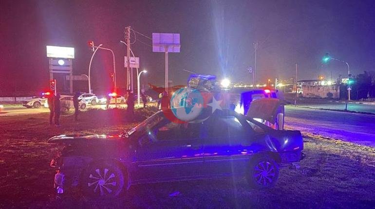 Manisa’da feci kaza Otomobille çarpışan ambulans devrildi: 5 yaralı