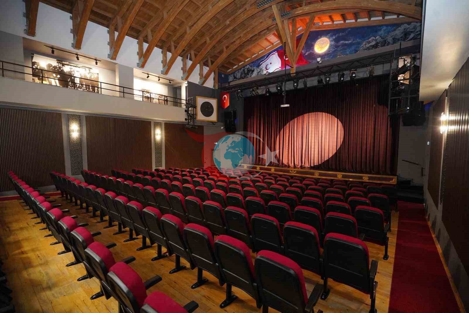 Rauf Denktaş Kültür Merkezi Perdelerini açıyor