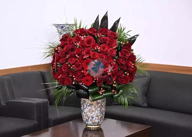 MHP lideri Bahçeli, Cumhurbaşkanı Erdoğanın doğum gününe özel 72 gül gönderdi