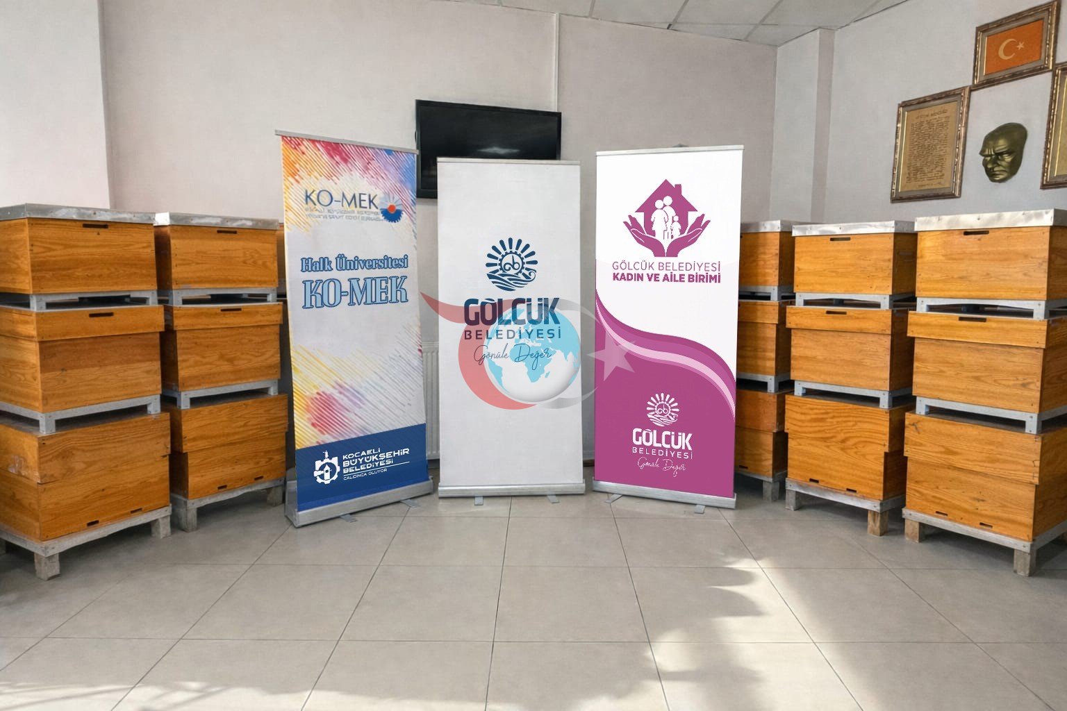 Arıcılık kursiyerlerine kovan desteği