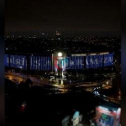 Medipol Üniversitesi'nden 'Diriliş ayı Ramazan hoşgeldin' mesajı