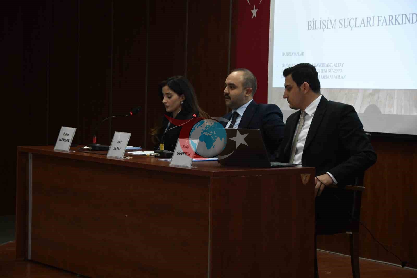 Üniversite öğrencileri dolandırıcılığa karşı bilgilendirildi