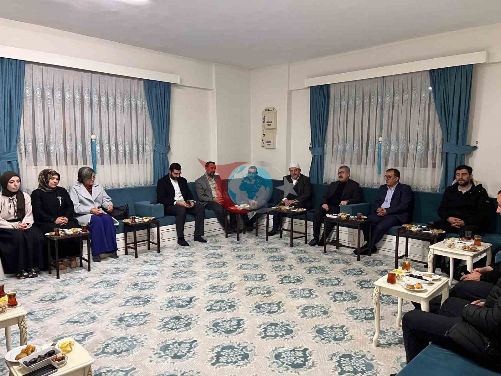 Erzurum’da iftar sofrasında anlamlı buluşma