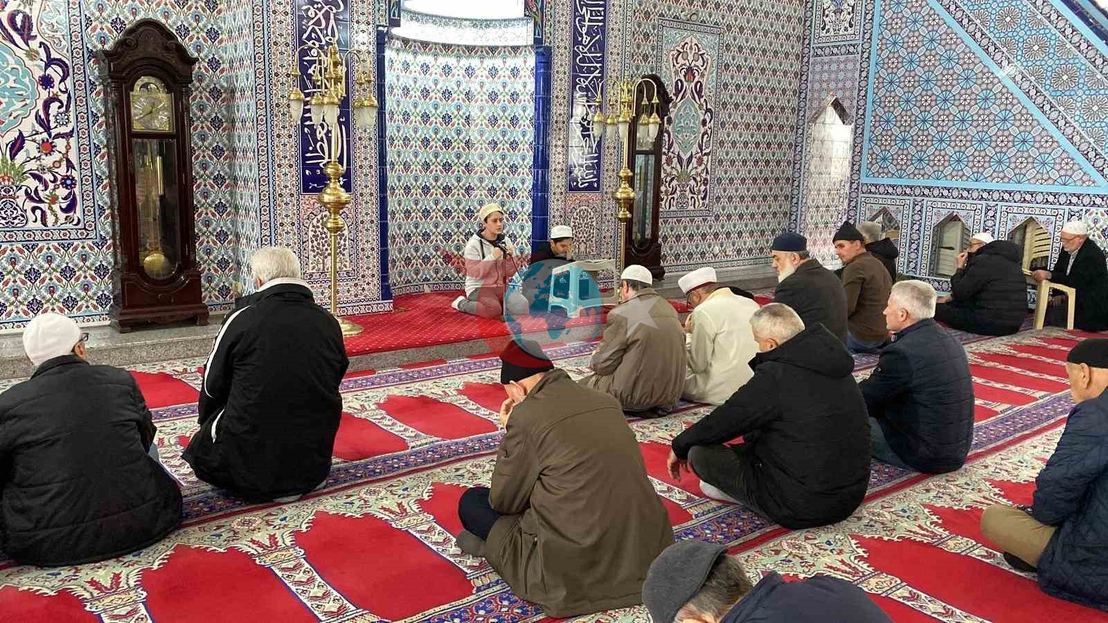 Atakumโda 22 noktada Kurโan ziyafeti