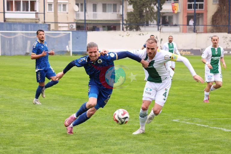 Menemen FKda Arda Çolak golleri sıraladı