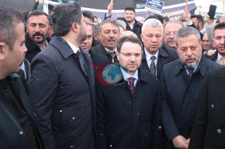 Bakan Gürlek memleketi Nevşehirde Bugün beni bağrınıza bastınız