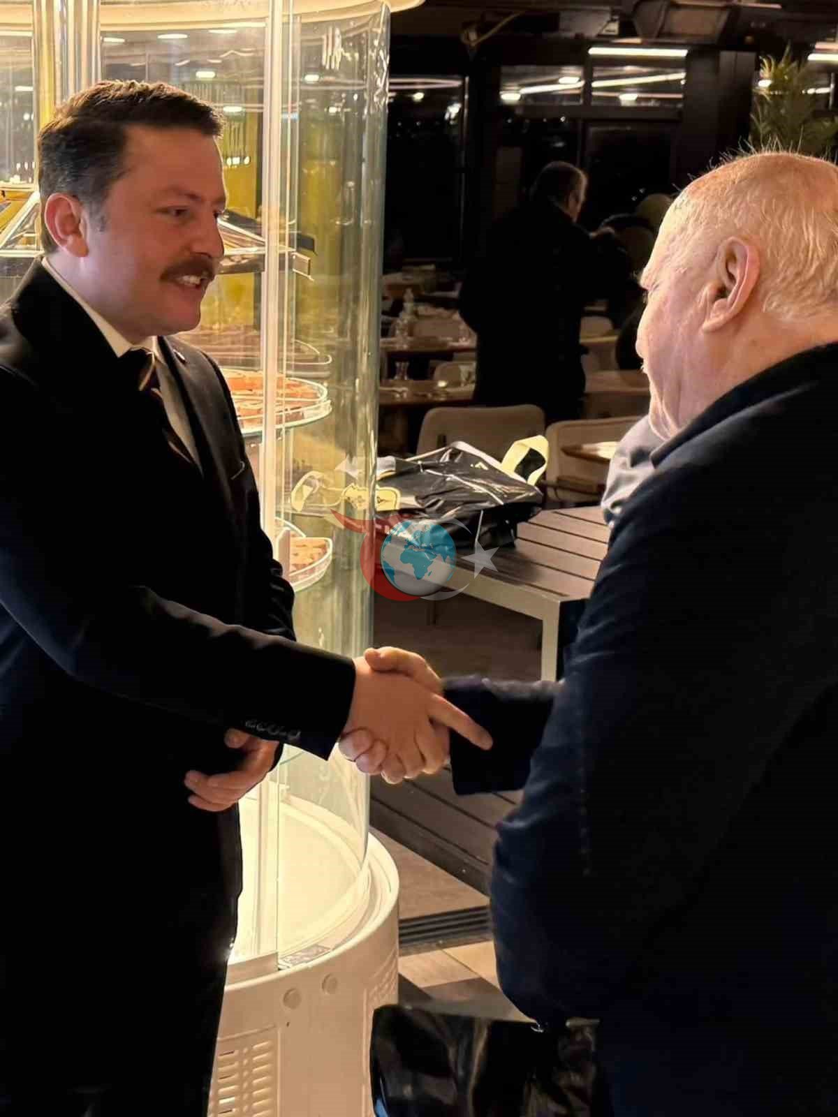 รanakkaleโde ลehit aileleri ve gaziler iftarda bir araya geldi